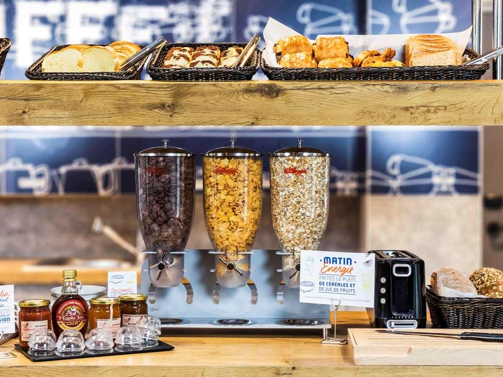 Ibis Budget Nantes Reze Aeroport Ресторант снимка