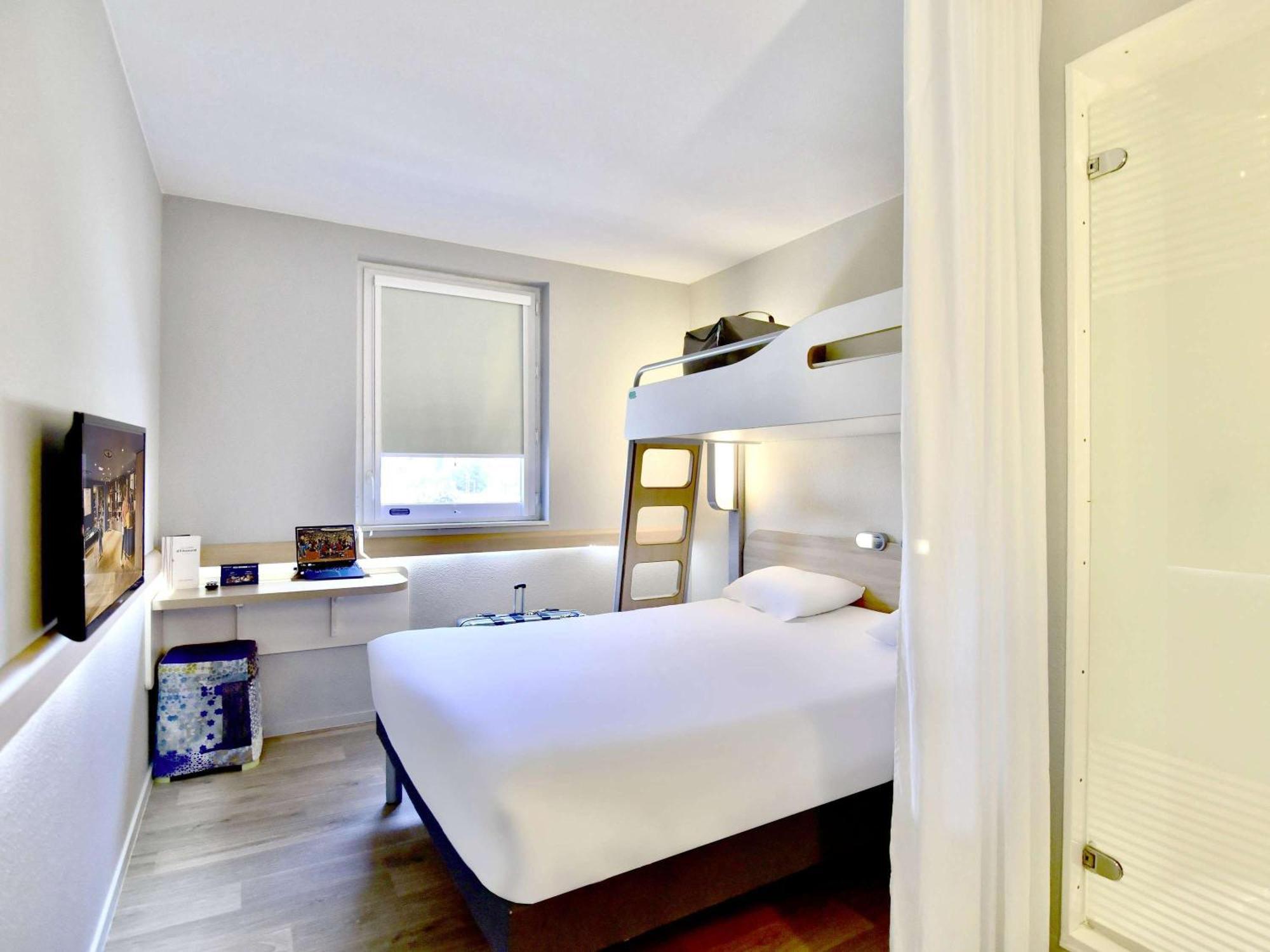 Ibis Budget Nantes Reze Aeroport Екстериор снимка